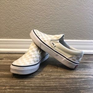 ⭐️mint green & white checkered Vans⭐️